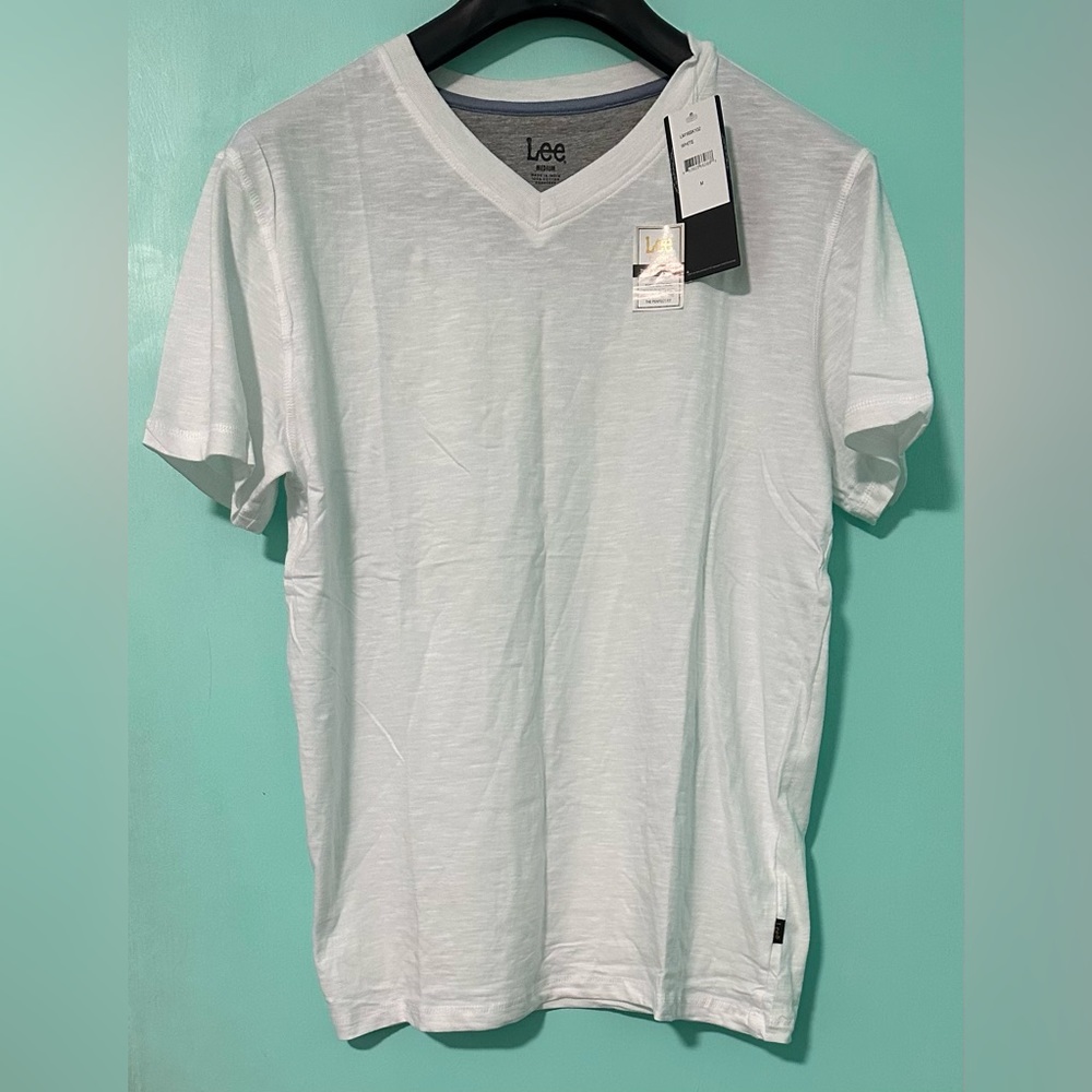 New Lee men T-shirts, size medium, 100% cotton